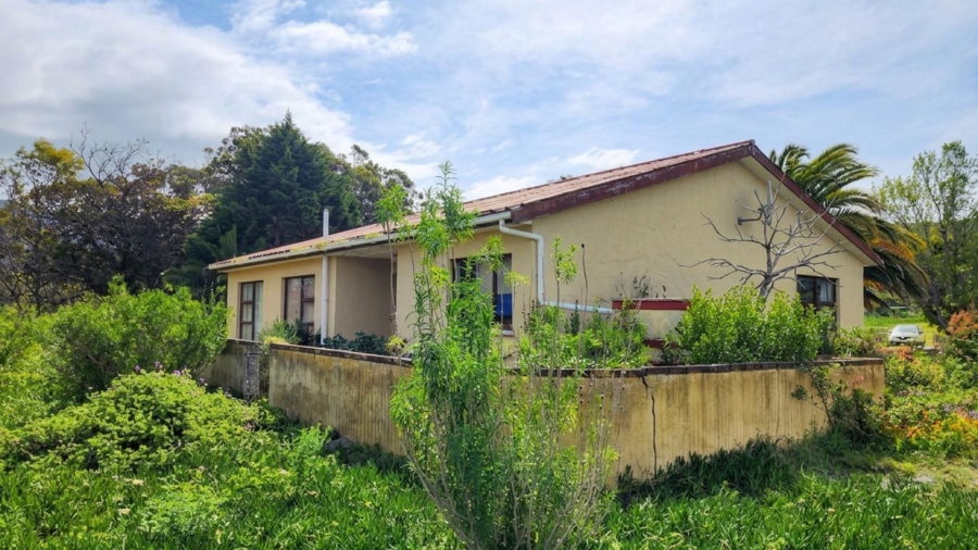 5 Bedroom Property for Sale in Uilenkraalsmond Western Cape